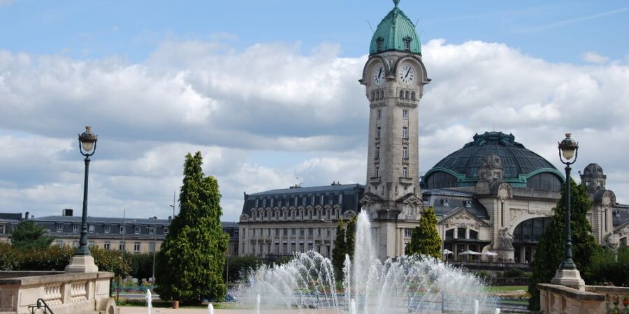 Fontaine devant la gare SNCF de Limoges